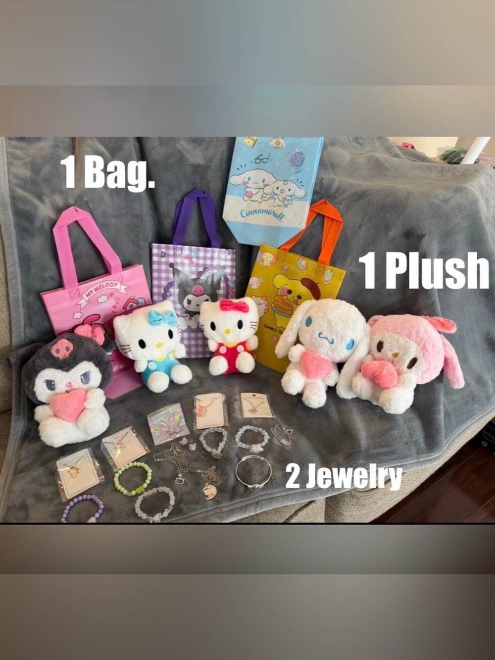 🩷🩷Sanrio MYSTERY BUNDLE w/ Hello Kitty Cherry Zippered Duffle Bag - Picture 6 of 12